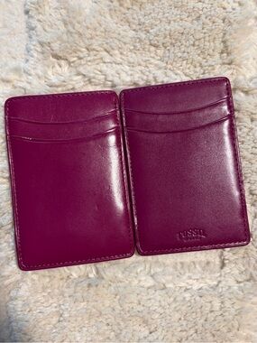 FOSSIL Leather Wine Wallet Bifold Credit Card Holder